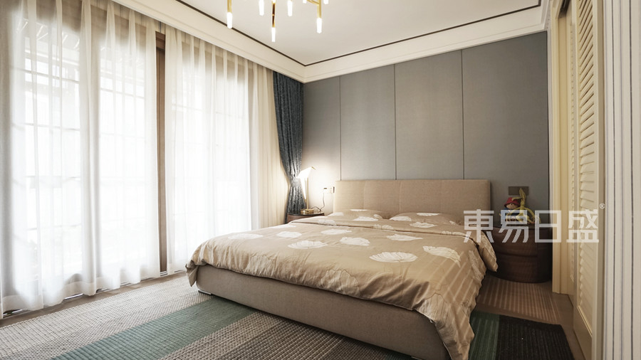 现代新极简风格卧室装修实景图