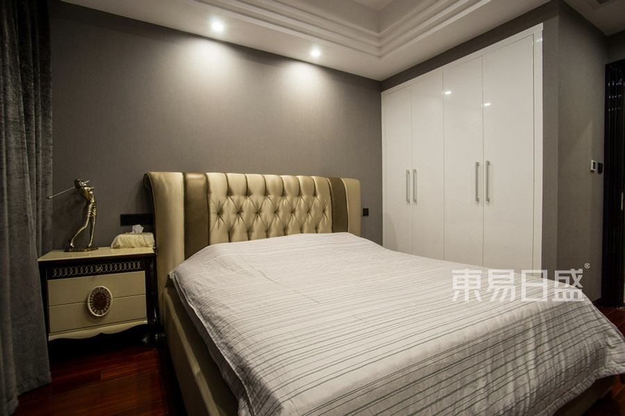 港式风格卧室装修效果图