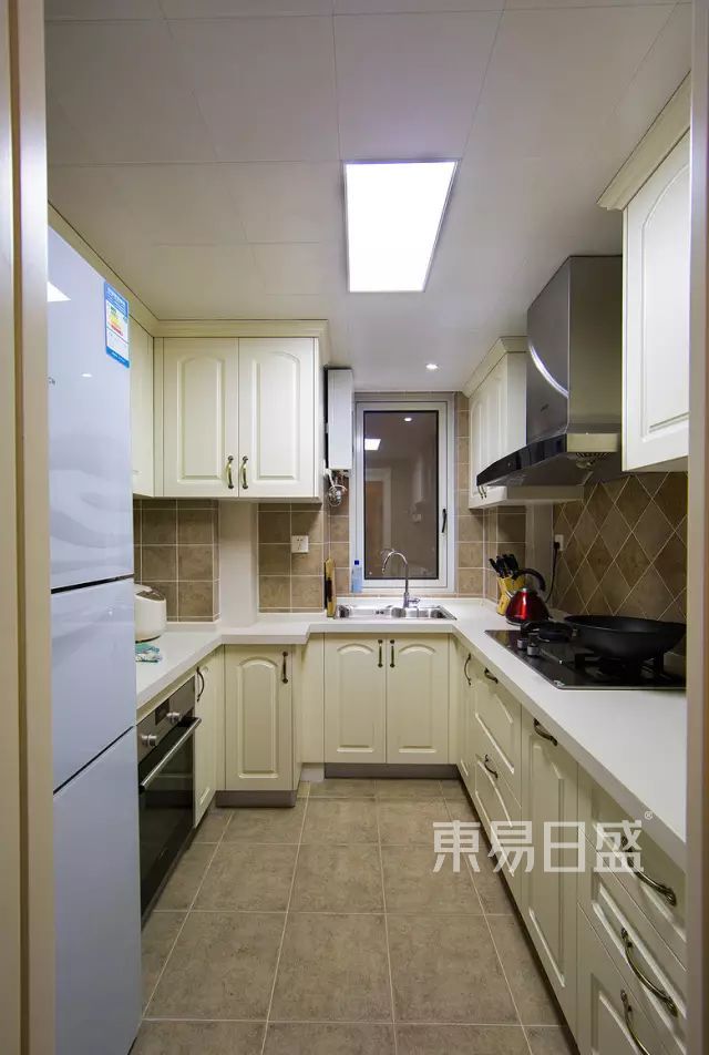 重庆75平米两居室简美装修风格实景案例图