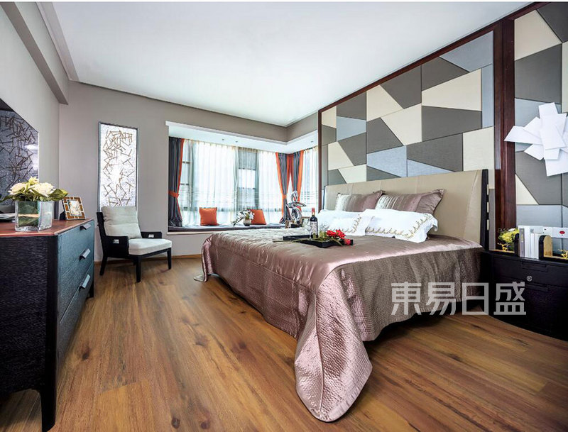 华侨城-简约东方主义风格-248平米-四室两厅