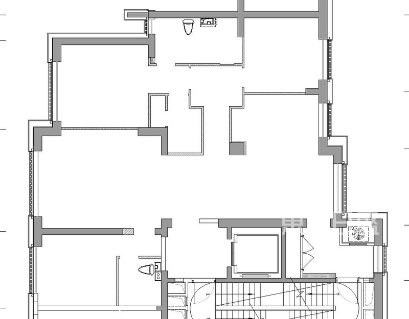 天怡家园-美式风格-195平米户型解析