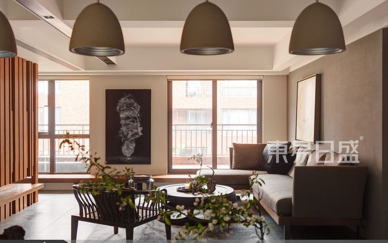 金科天宸99平米新中式风格二居室户型设计案例解析