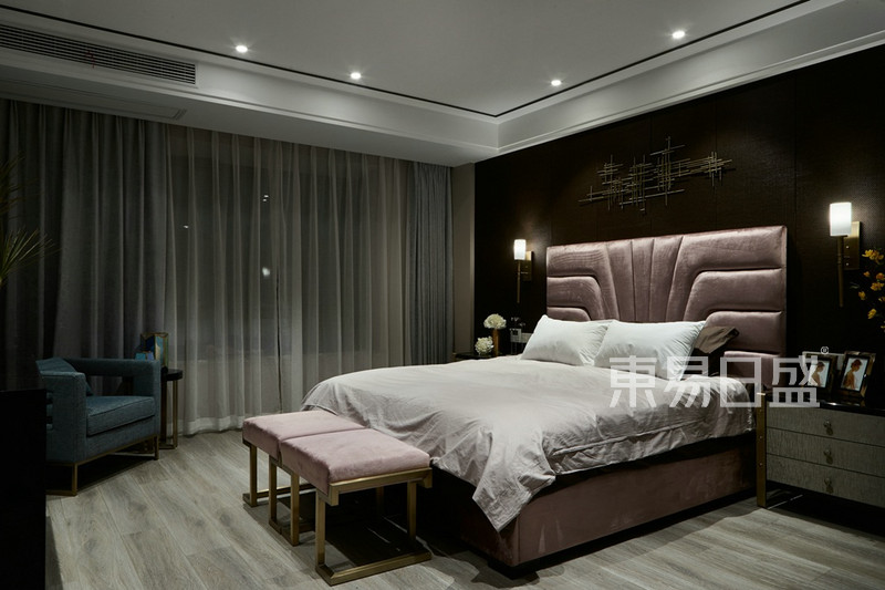 千禧城280平米现代轻奢风格四室两厅装修卧室效果图