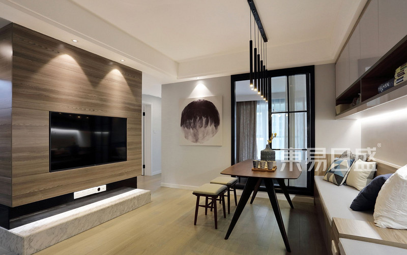 套内面积99㎡现代简约设计风格三居室户型解析